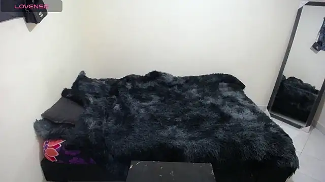 Snapshot of barbara_perri69 chatting on March 19, 1:10 am barbara perri69 online show from March 19, 1:10 am