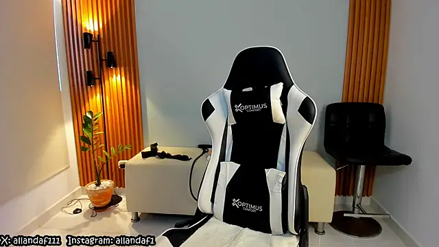 dafboy1 online show from February 23, 4:57 pm