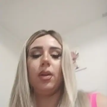 AdelinaJude online show from October 25, 9:53 pm