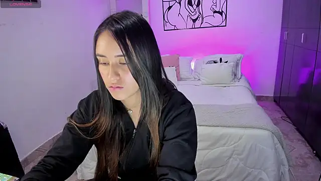 Tinylottie online show from February 25, 2:25 am