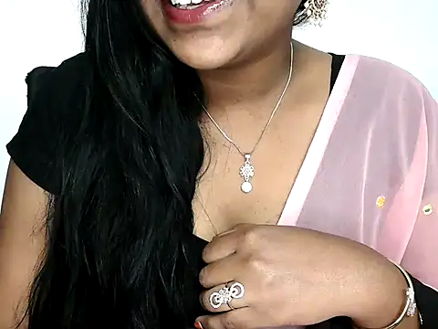 shila20 online show from November 4, 6:40 pm