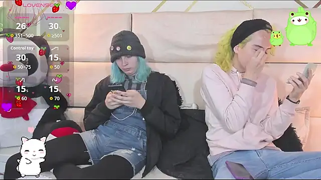 Snapshot of -kisa_ chatting on October 30, 2:24 am -kisa online show from October 30, 2:24 am