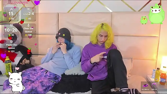 Snapshot of -kisa_ chatting on November 7, 1:38 am -kisa online show from November 7, 1:38 am