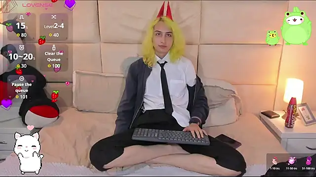 Snapshot of -kisa_ chatting on November 15, 2:31 am -kisa online show from November 15, 2:31 am