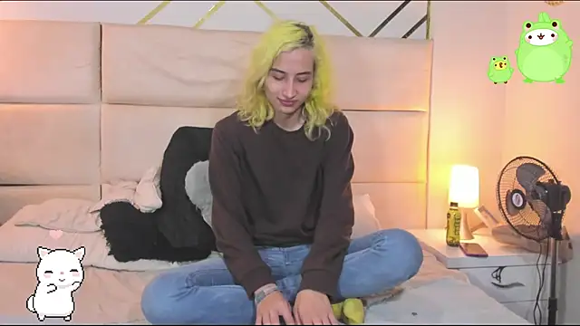 Snapshot of -kisa_ chatting on December 5, 2:09 am -kisa online show from December 5, 2:09 am