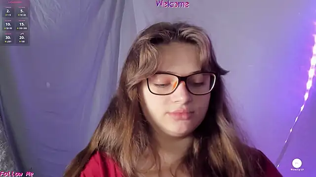 Seductive She Wolf online show from June 18, 1:48 pm