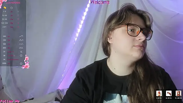 Seductive She Wolf online show from June 27, 3:50 pm