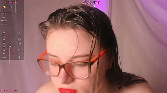 Seductive She Wolf online show from June 30, 2:40 pm