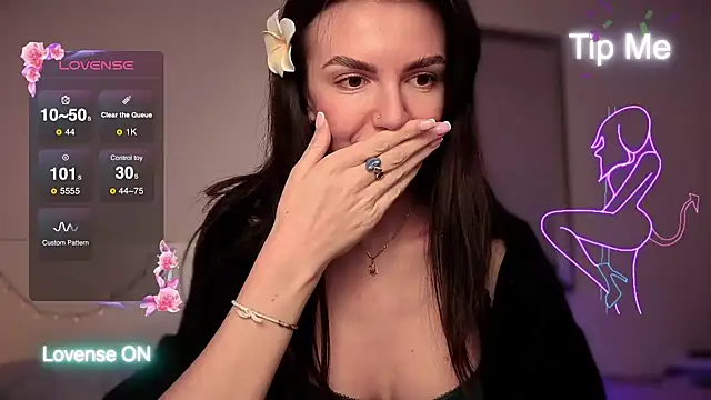 Snapshot of Wonder_Power chatting on February 15, 11:03 pm Wonder Power online show from February 15, 11:03 pm