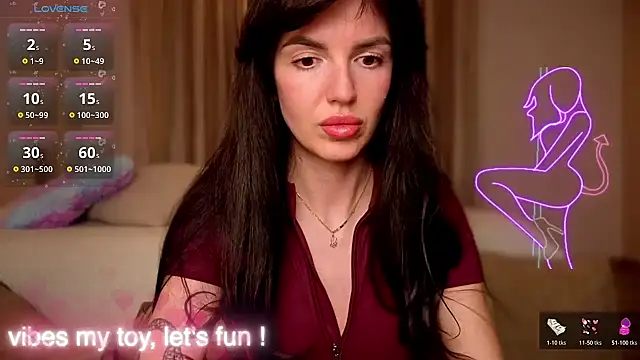 Snapshot of Wonder_Power chatting on October 17, 8:44 pm Wonder Power online show from October 17, 8:44 pm