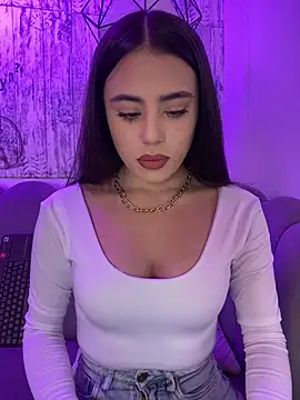 AbyThompson online show from October 28, 12:19 pm