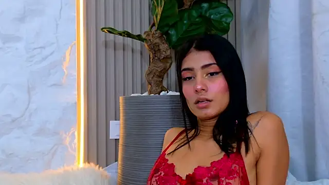 Snapshot of LaurenRodriiguez chatting on July 24, 12:36 pm LaurenRodriiguez online show from July 24, 12:36 pm