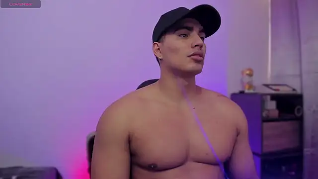 JamesGraay online show from January 12, 3:17 pm