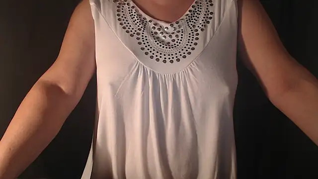 1BECHA1 online show from October 10, 9:58 pm