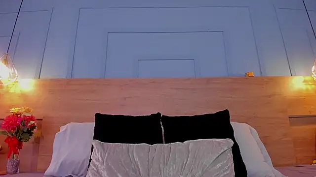 andymiller  online show from March 8, 12:41 pm