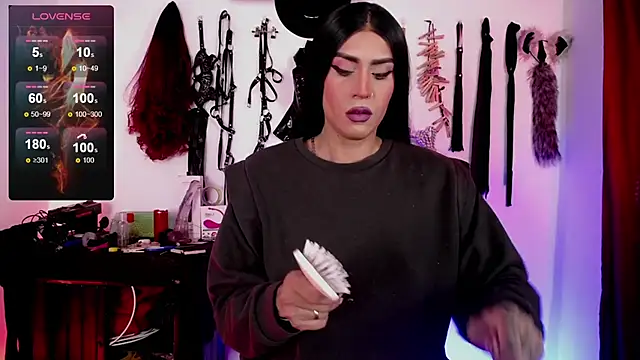 Snapshot of akinoro_ chatting on March 9, 8:10 pm akinoro online show from March 9, 8:10 pm