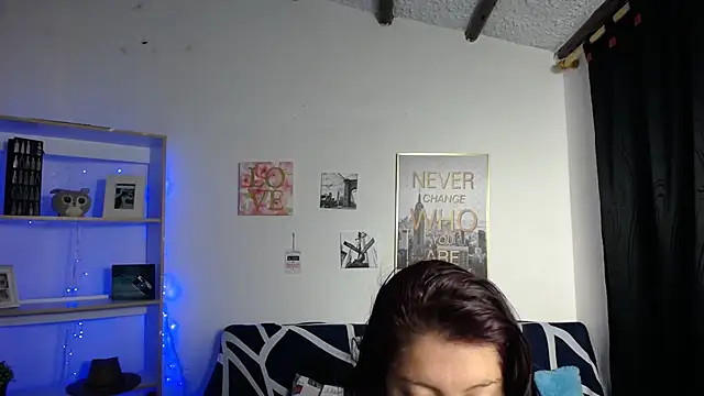 Sian  1 online show from December 6, 12:38 pm