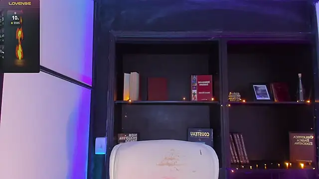 Snapshot of CamilaHarperr_ chatting on February 5, 5:09 am CamilaHarperr online show from February 5, 5:09 am