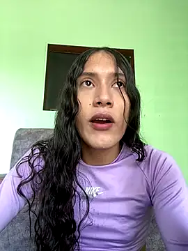 Snapshot of CamilaHarperr_ chatting on October 28, 4:42 pm CamilaHarperr online show from October 28, 4:42 pm