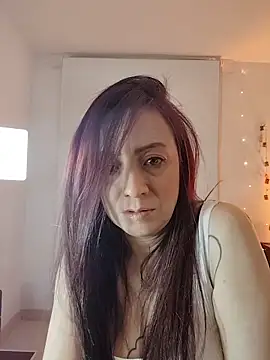 catalinamommyx online show from June 11, 12:32 am