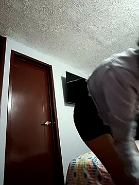 Bonny Klote online show from February 20, 9:31 pm