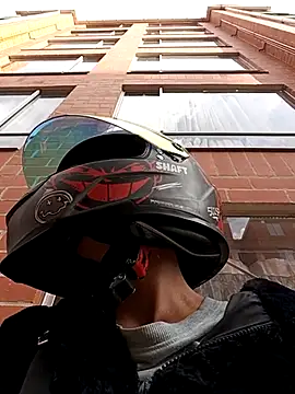 Bonny Klote online show from March 21, 9:45 pm