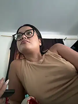 Snapshot of Karla-sexy01 chatting on June 16, 8:55 pm Karla-sexy01 online show from June 16, 8:55 pm