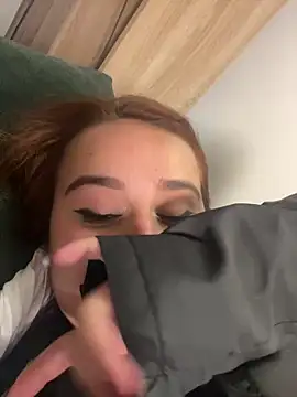 evy orange1 online show from March 14, 3:48 am