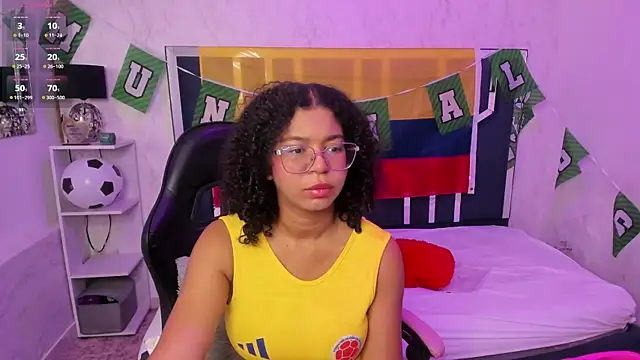 MilaHall  online show from June 18, 4:13 am