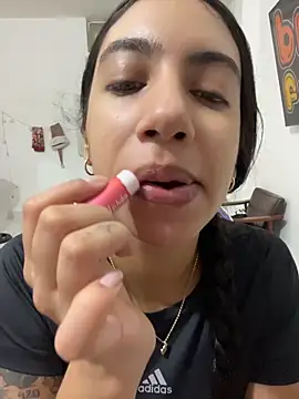 Heratemporal online show from June 4, 2:23 pm