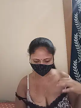 Snapshot of Anjali_88 chatting on May 18, 9:59 am Anjali 88 online show from May 18, 9:59 am