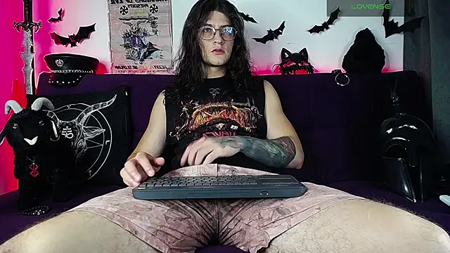 blckwolf 6 online show from November 24, 6:18 pm