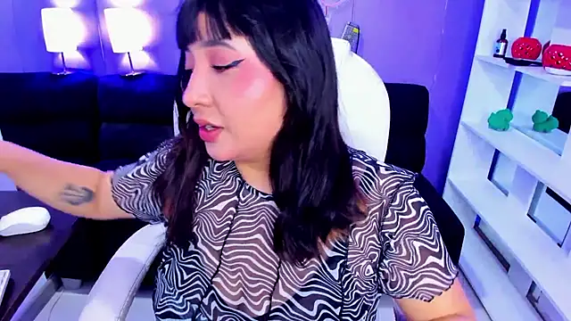 Emma monserrat online show from May 2, 11:26 am