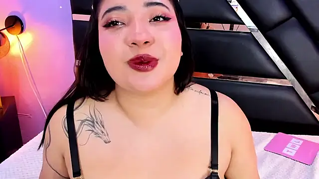 Emma monserrat online show from July 11, 11:50 pm