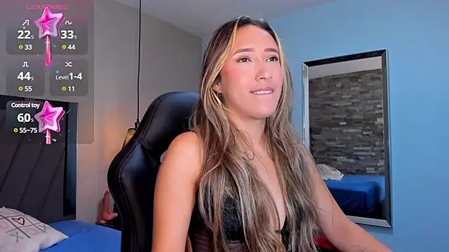 CAMILAGRAY online show from March 6, 12:41 pm