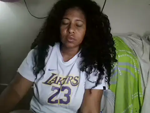 Ivon-09 online show from March 20, 1:37 pm