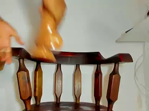 Snapshot of Aniilethebonny chatting on February 28, 11:01 pm Aniilethebonny online show from February 28, 11:01 pm