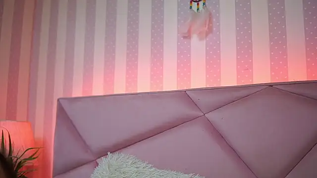 SabrinaHope online show from February 9, 11:57 pm