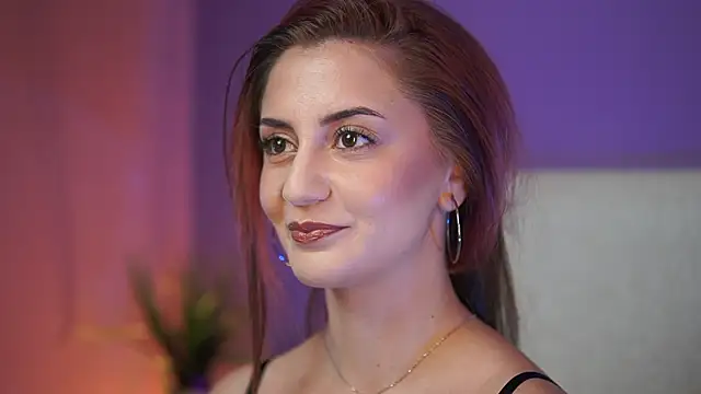 SabrinaHope online show from August 3, 8:45 pm
