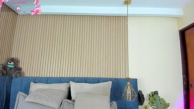 kathecute   online show from April 25, 1:41 am