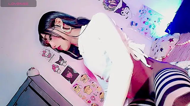 Snapshot of HELEM__S7 chatting on October 19, 12:22 am HELEM S7 online show from October 19, 12:22 am