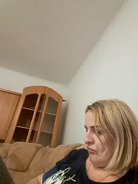 Malichkaanna30 online show from January 11, 5:29 pm