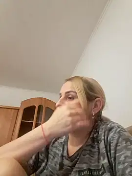 Malichkaanna30 online show from January 19, 5:49 pm