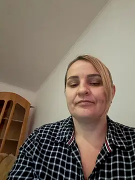 Malichkaanna30 online show from February 15, 8:54 am