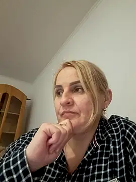 Malichkaanna30 online show from March 5, 6:23 pm