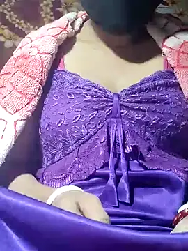 Snapshot of Sexy-sheela chatting on January 23, 4:41 am Sexy-sheela online show from January 23, 4:41 am