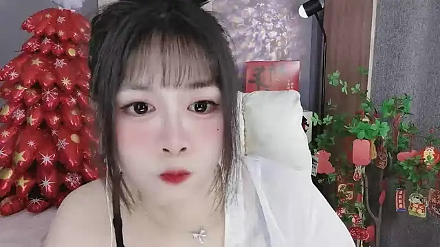 Snapshot of Nancy-Cindy chatting on February 15, 8:22 pm Nancy-Cindy online show from February 15, 8:22 pm