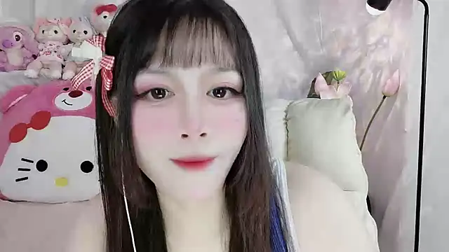Snapshot of Nancy-Cindy chatting on October 5, 7:45 pm Nancy-Cindy online show from October 5, 7:45 pm