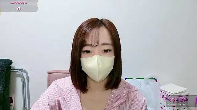 Rio chan  online show from May 1, 12:32 pm