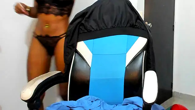 Kalua Brown online show from March 5, 3:19 pm